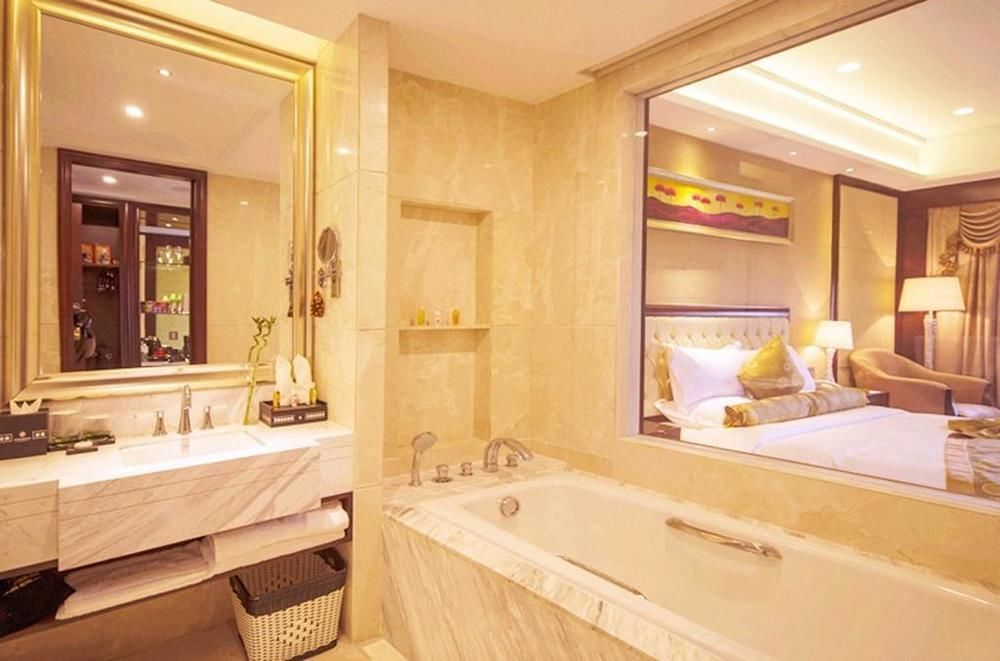 Taishan Bojue Hotel Jiangmen Exterior photo