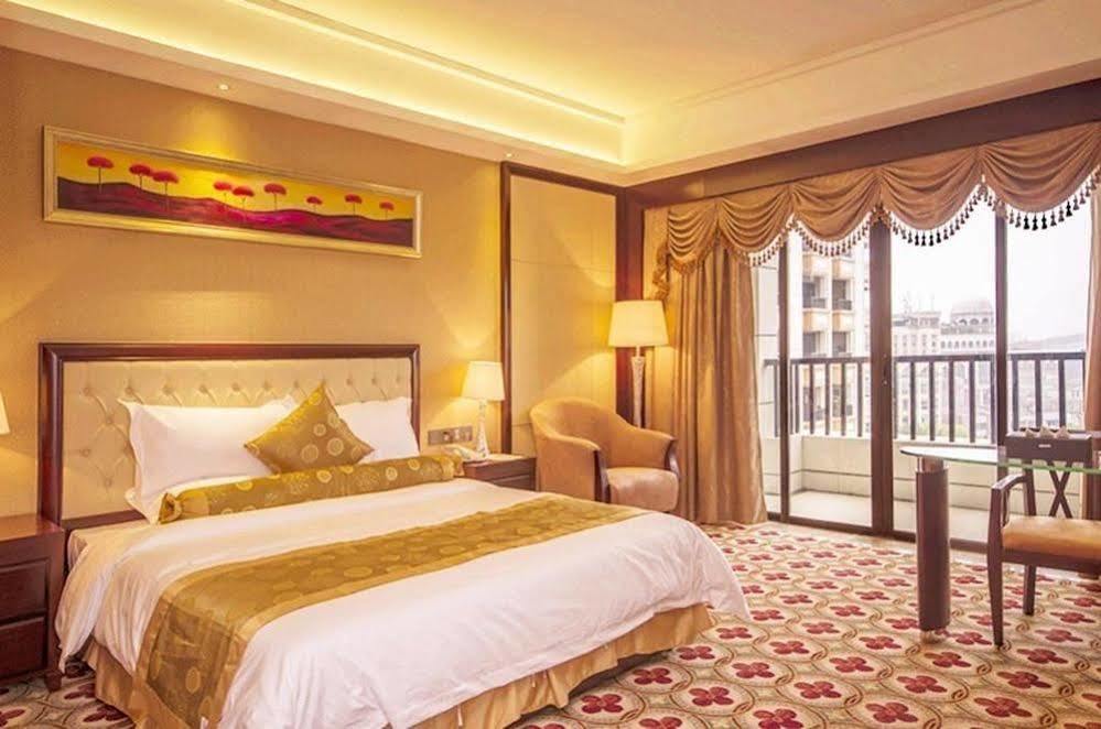 Taishan Bojue Hotel Jiangmen Exterior photo